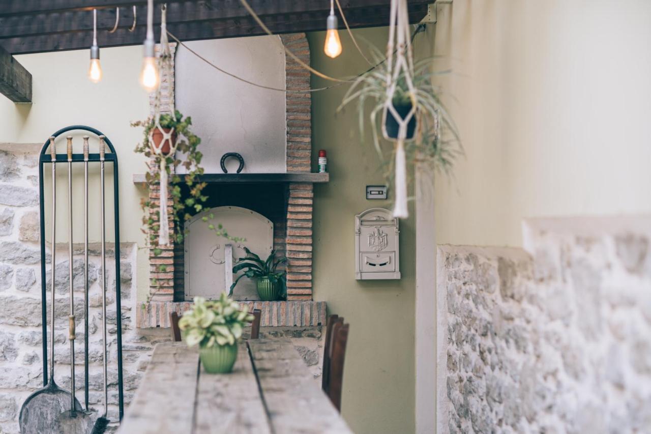 Casa Immersa Nelle Colline Romagnole Civorio ภายนอก รูปภาพ