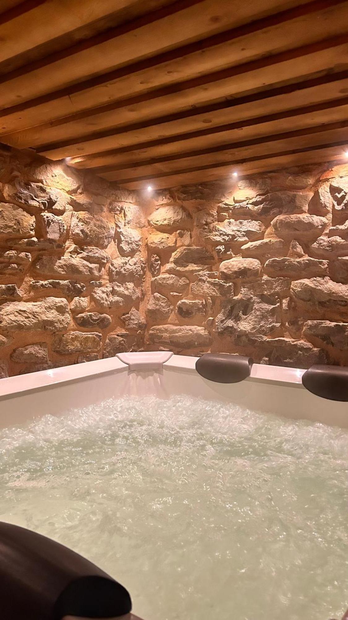 Casa Immersa Nelle Colline Romagnole Civorio ภายนอก รูปภาพ